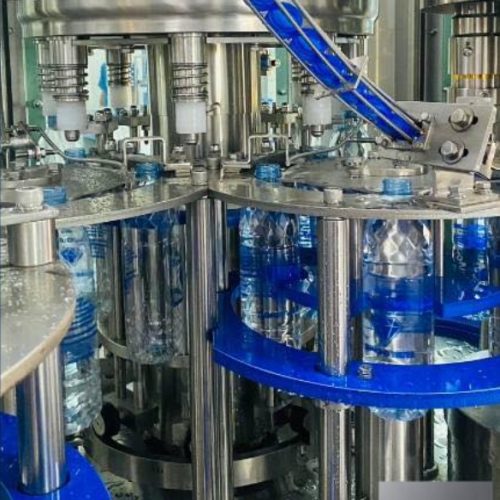 เครื่องบรรจุน้ำดื่มอัตโนมัติ1